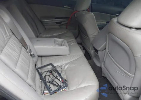 2010 Honda Accord 3.5 Ex-L из США, поврежденный, VIN 5KBCP3F86AB010253